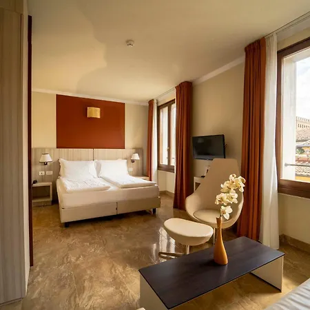 Della Signoria Hotel