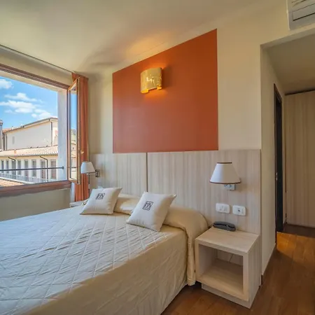 Hotel Della Signoria 3*